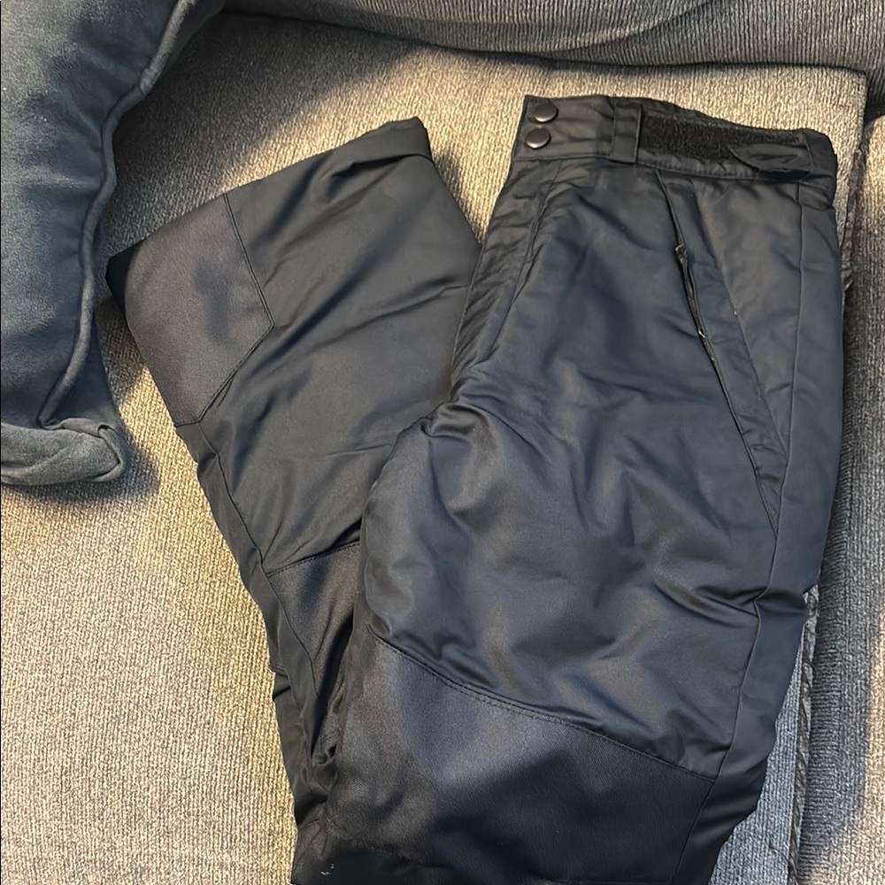 Kids Black Pants snowpants size medium 8/10